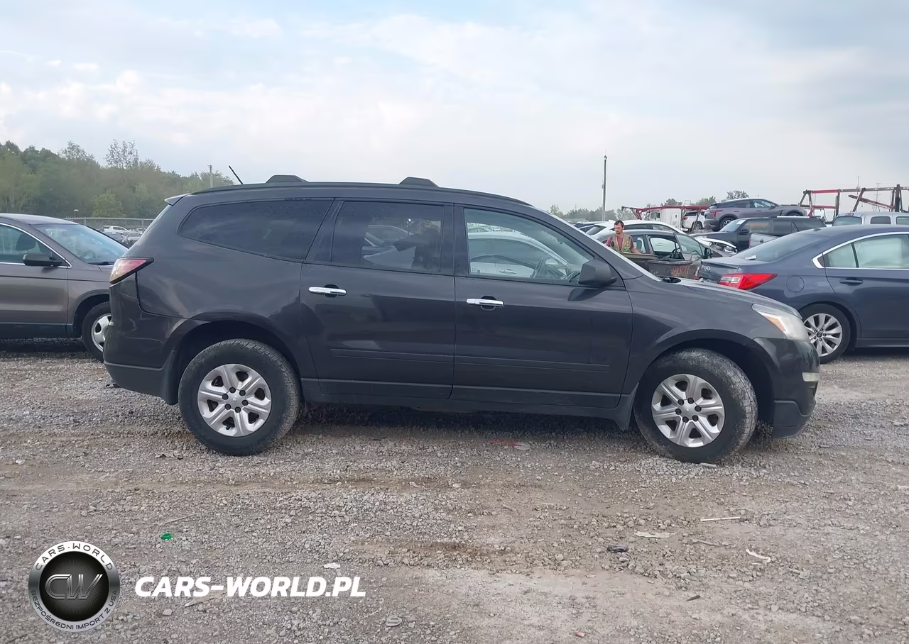 2015 Chevrolet Traverse Ls VIN:1GNKVFKD3FJ149915 - 14