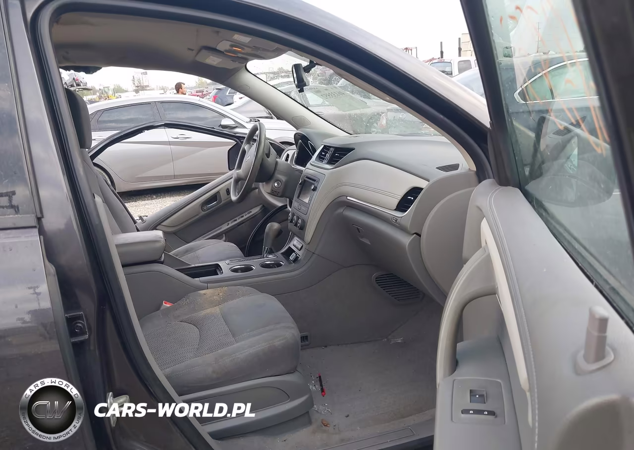 2015 Chevrolet Traverse Ls VIN:1GNKVFKD3FJ149915 - 5