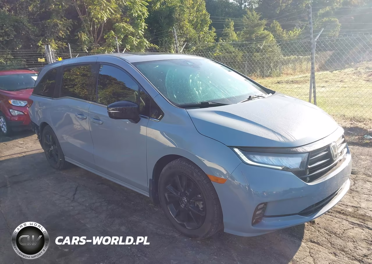 2023 Honda Odyssey Sport VIN:5FNRL6H75PB050200 - 13