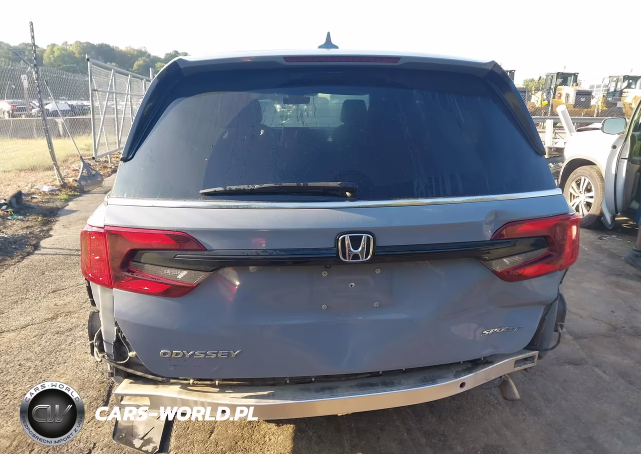 2023 Honda Odyssey Sport VIN:5FNRL6H75PB050200 - 6