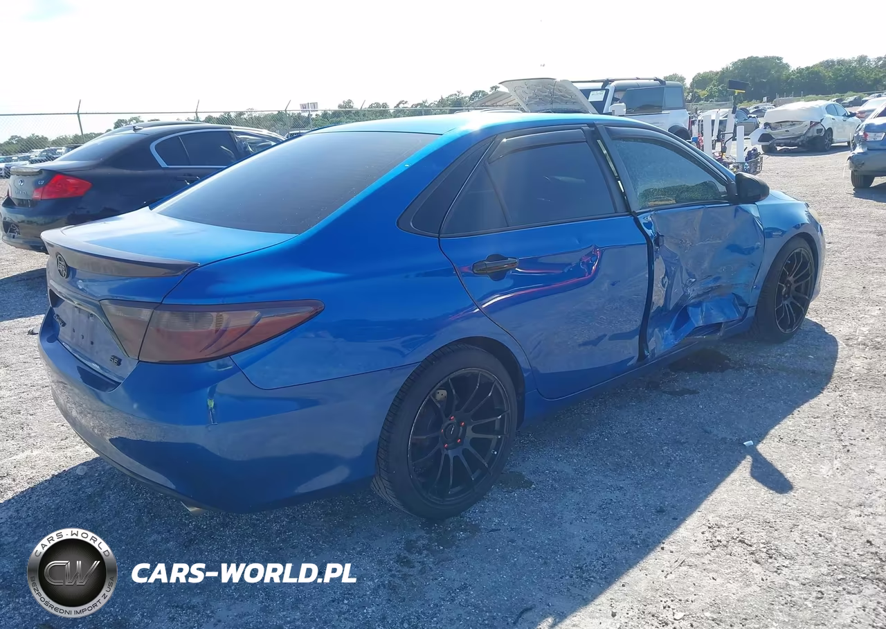 2017 Toyota Camry Se VIN:4T1BF1FK9HU673598 - 4