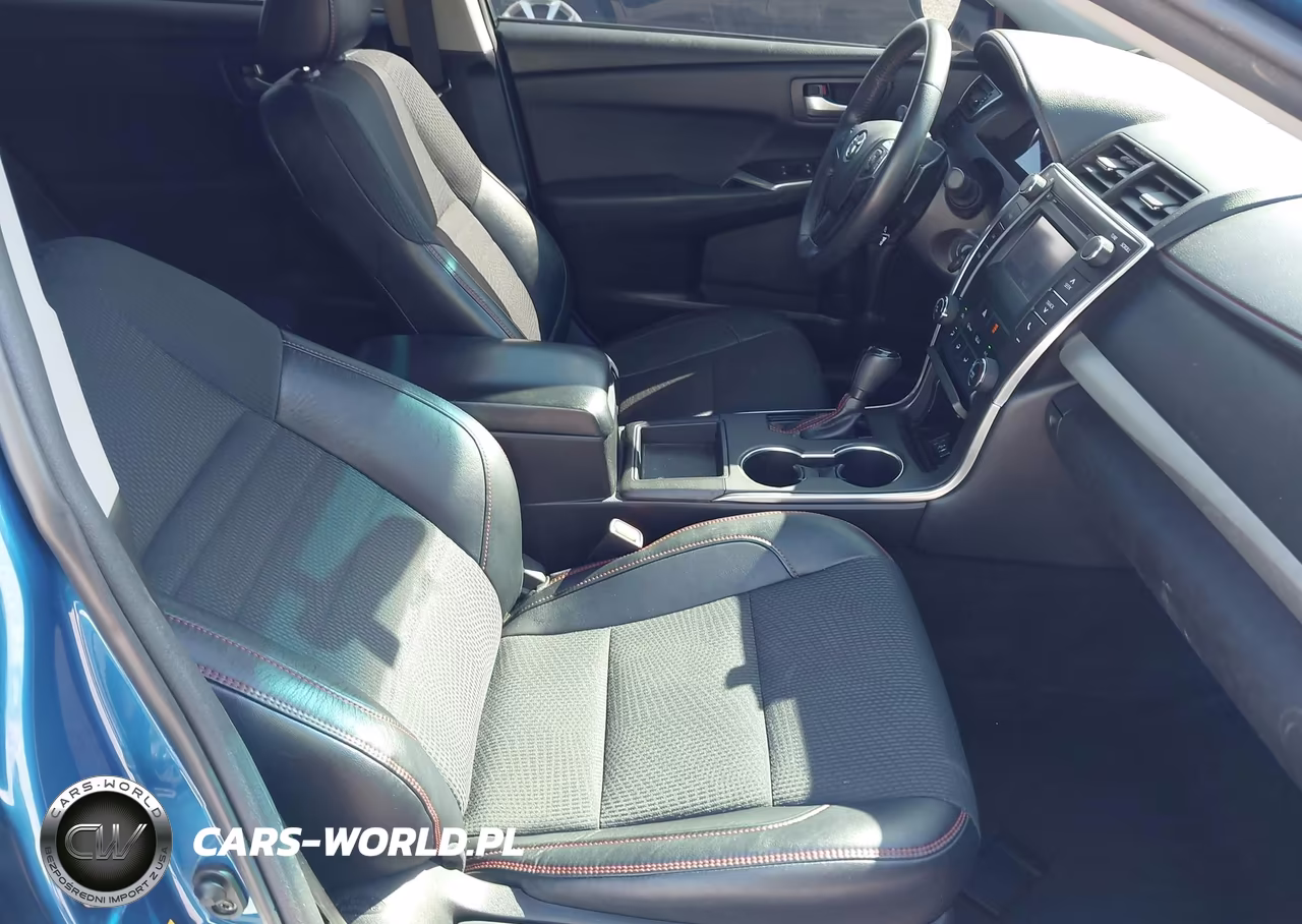 2017 Toyota Camry Se VIN:4T1BF1FK9HU673598 - 5