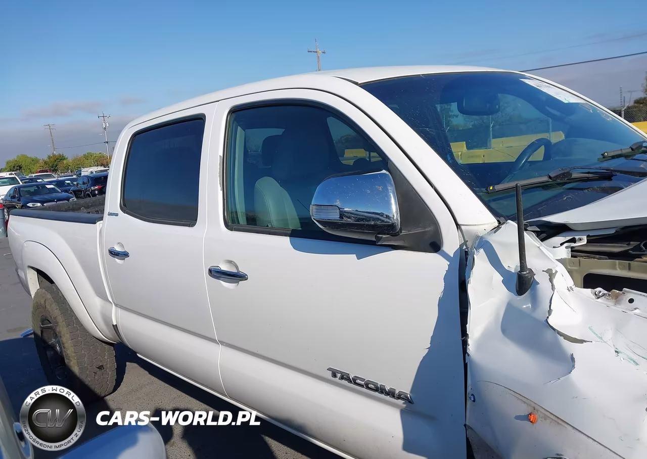 2013 Toyota Tacoma Base V6 VIN:5TFMU4FNXDX015523 - 14