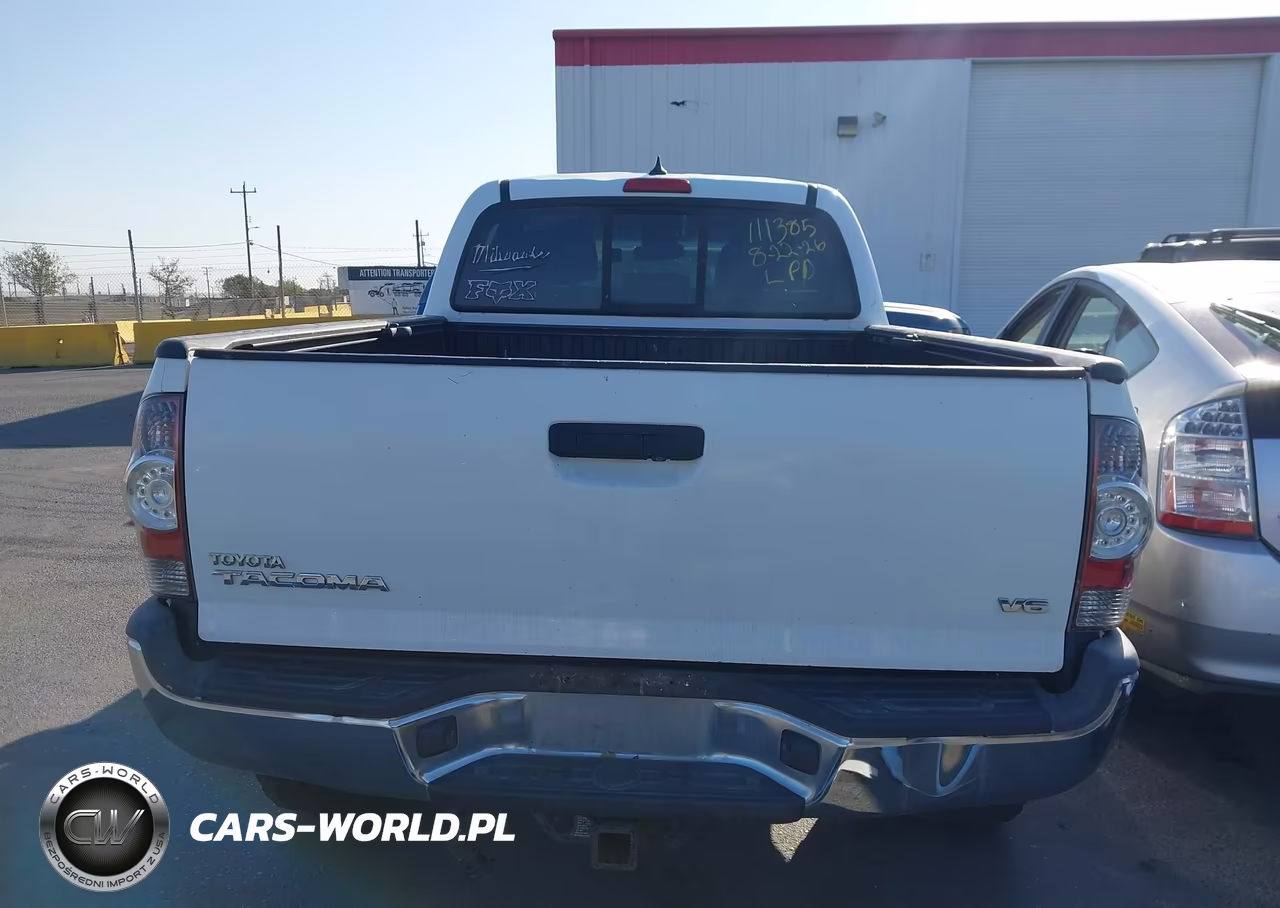 2013 Toyota Tacoma Base V6 VIN:5TFMU4FNXDX015523 - 17