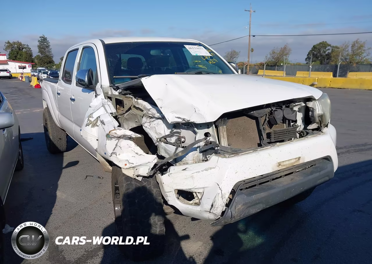 2013 Toyota Tacoma Base V6 VIN:5TFMU4FNXDX015523 - 6