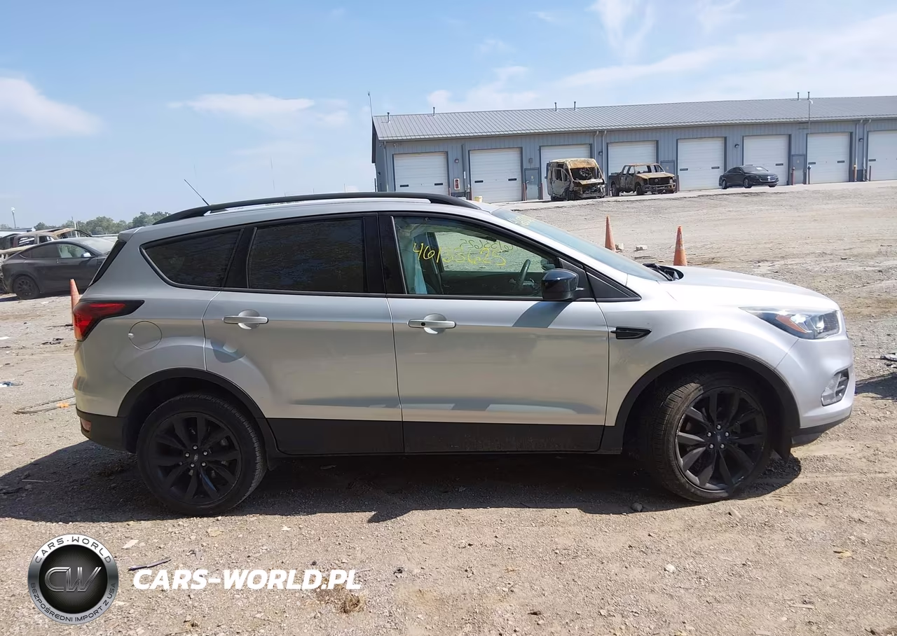 2019 Ford Escape Se VIN:1FMCU0GD8KUB99378 - 13