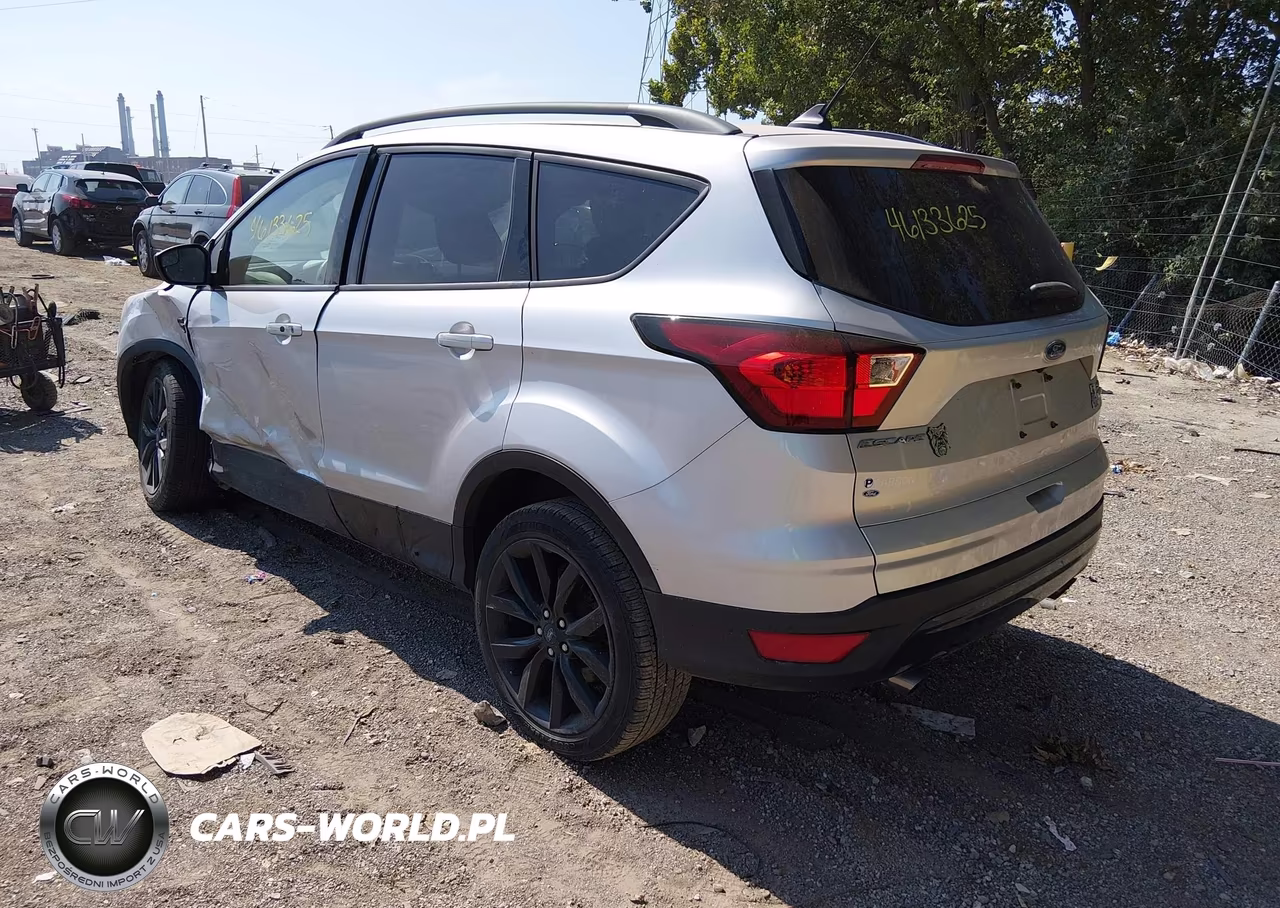2019 Ford Escape Se VIN:1FMCU0GD8KUB99378 - 3