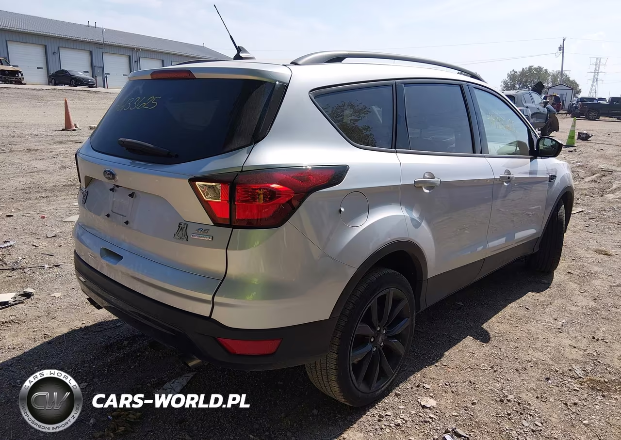 2019 Ford Escape Se VIN:1FMCU0GD8KUB99378 - 4