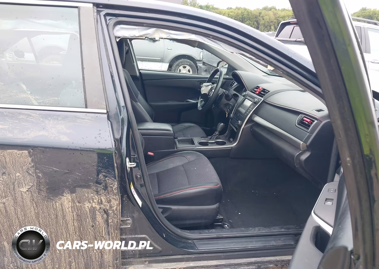 2017 Toyota Camry Se VIN:4T1BF1FK2HU747556 - 5