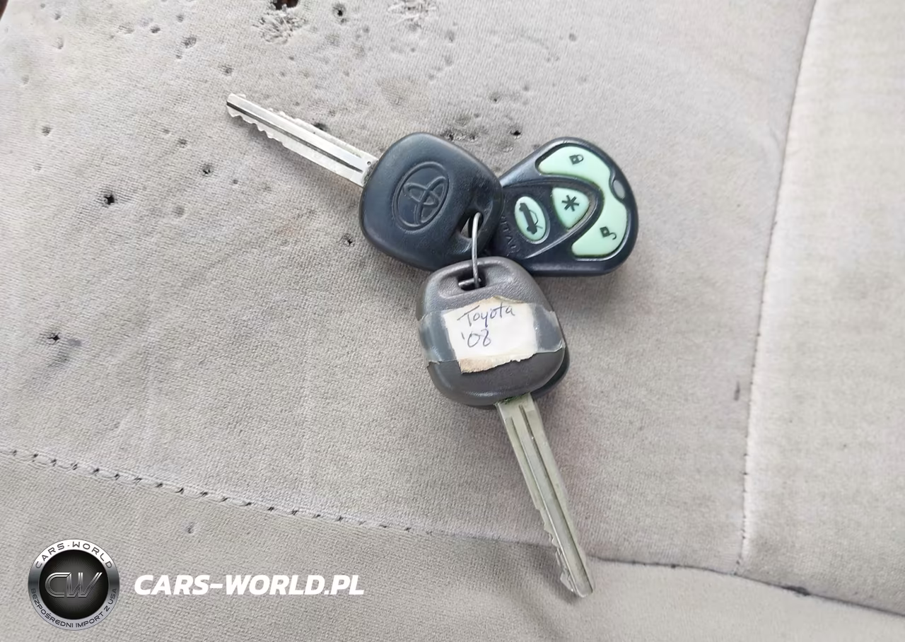 2008 Toyota Corolla Le VIN:2T1BR30E68C880845 - 11