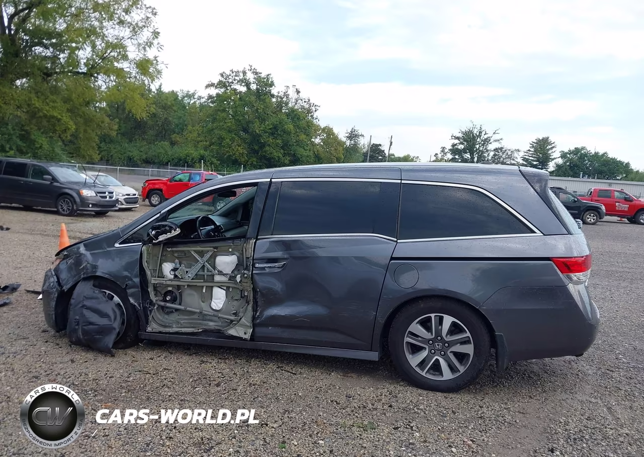 2016 Honda Odyssey Touring-Touring Elite VIN:5FNRL5H9XGB167475 - 15