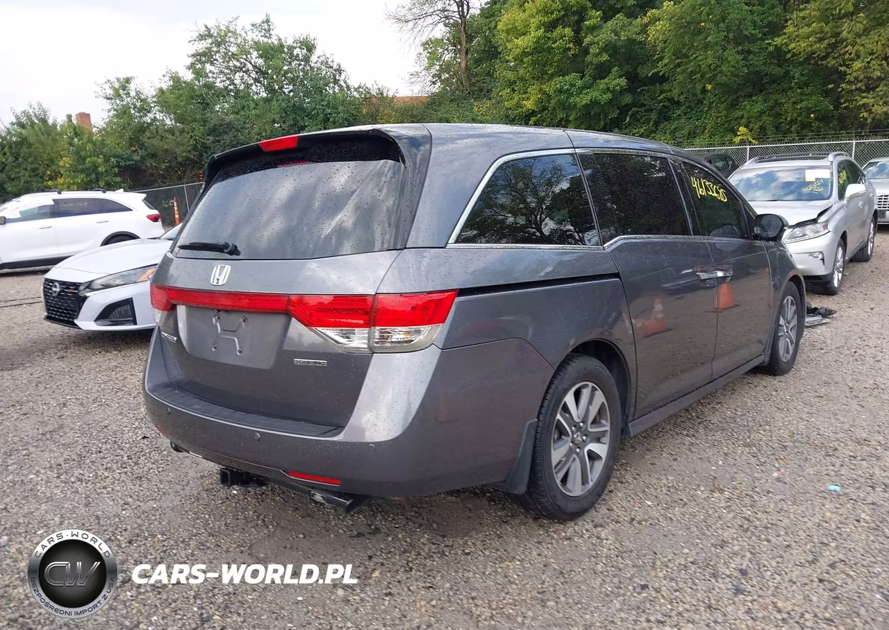 2016 Honda Odyssey Touring-Touring Elite VIN:5FNRL5H9XGB167475 - 4