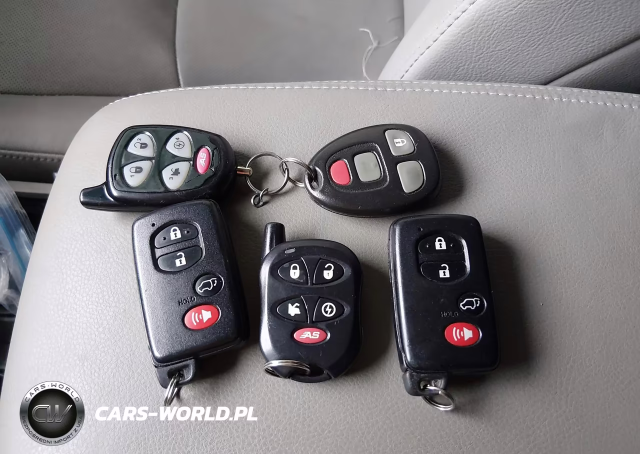 2012 Toyota Highlander Limited V6 VIN:5TDDK3EH3CS111056 - 11