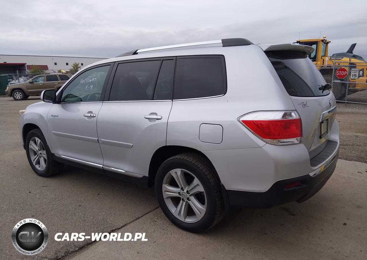 2012 Toyota Highlander Limited V6 VIN:5TDDK3EH3CS111056 - 3