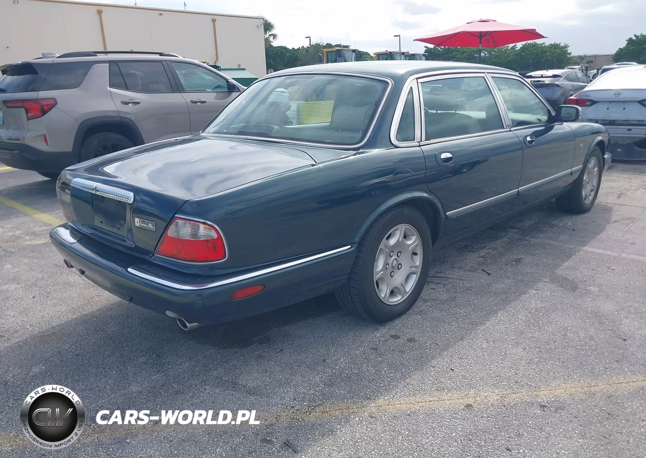 2001 Jaguar Xj8 Vanden Plas VIN:SAJDA24C21LF29663 - 4