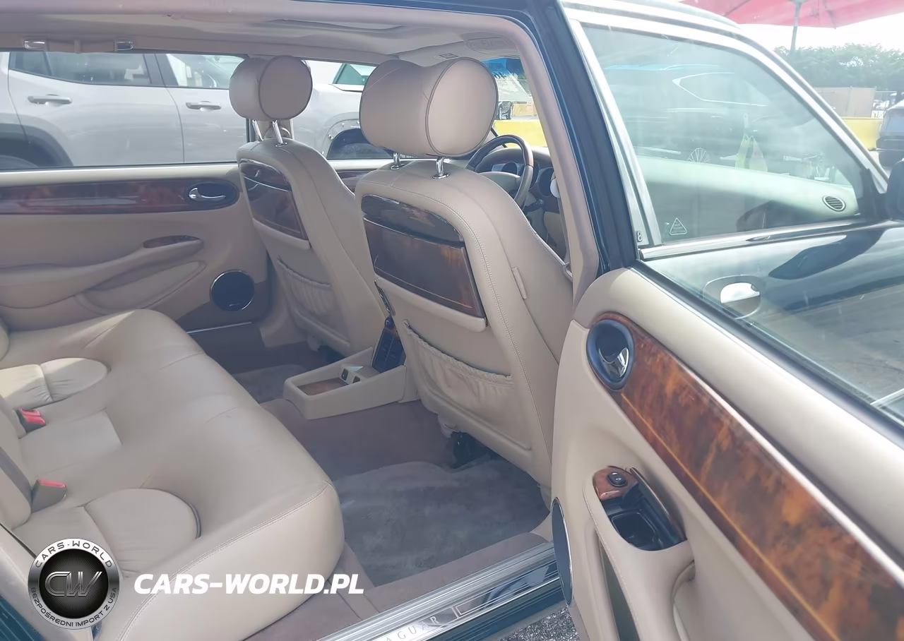 2001 Jaguar Xj8 Vanden Plas VIN:SAJDA24C21LF29663 - 8