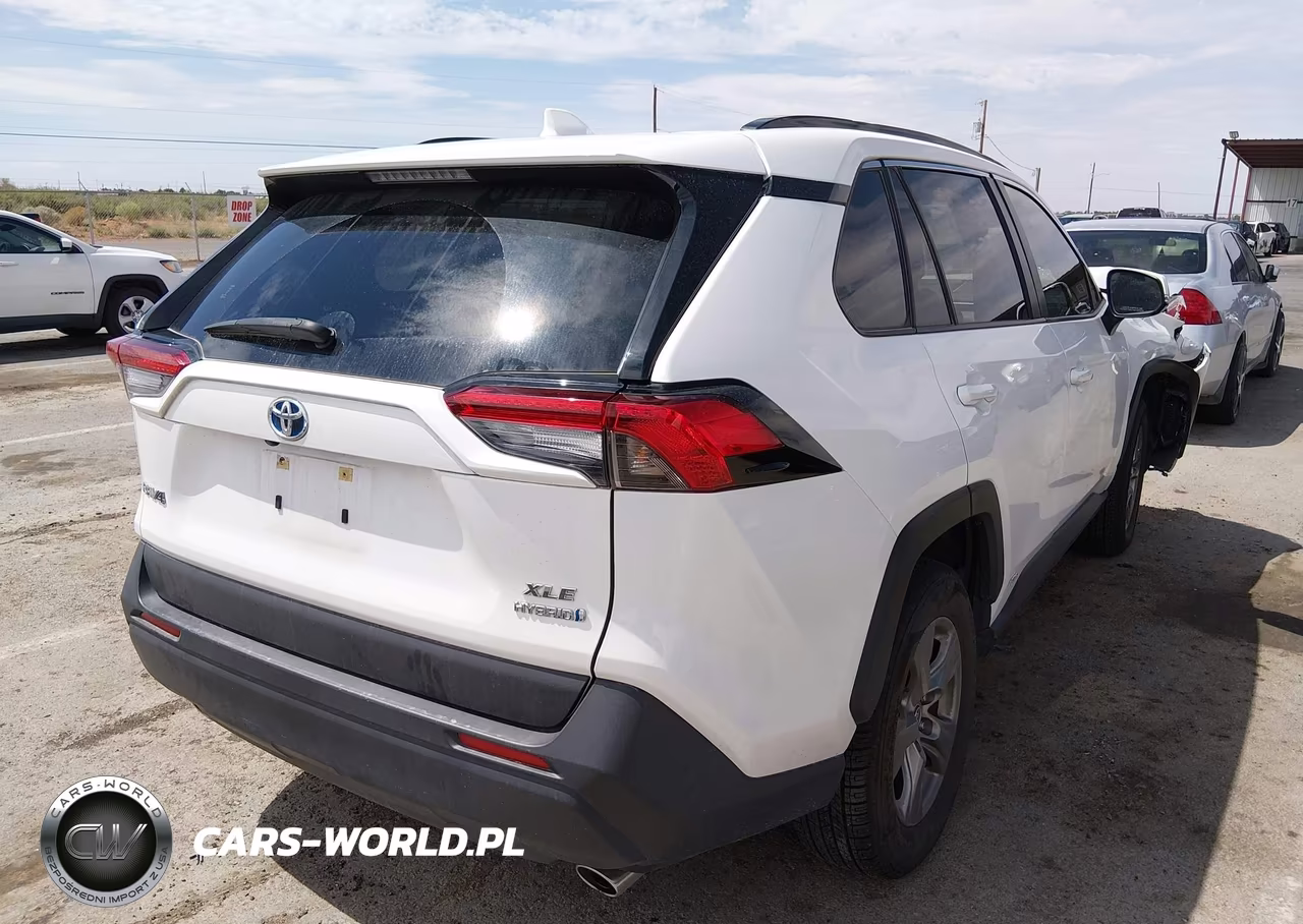 2023 Toyota Rav4 Hybrid Xle VIN:JTMRWRFVXPD180765 - 4