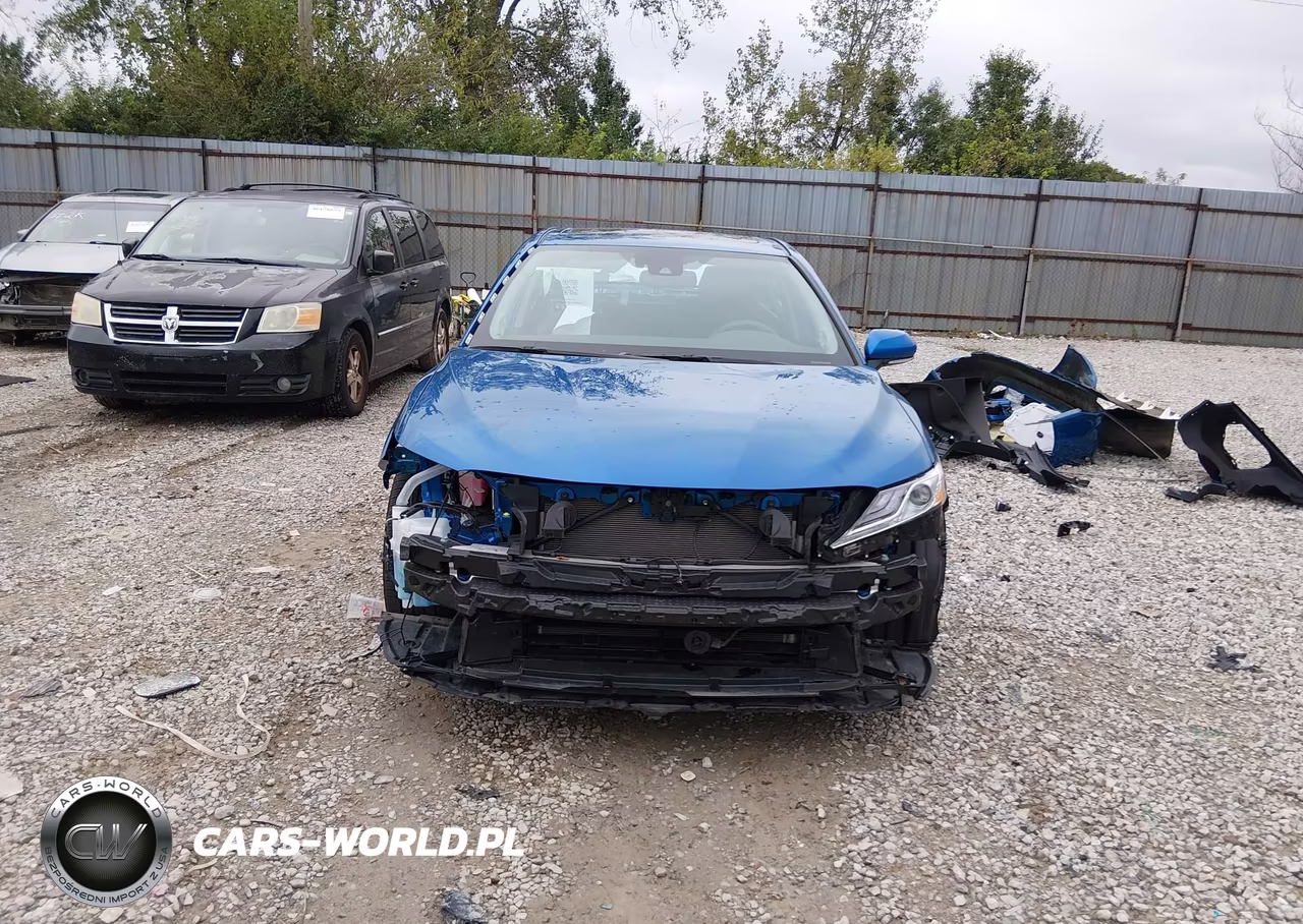 2020 Toyota Camry Xle Hybrid VIN:4T1F31AKXLU018358 - 13