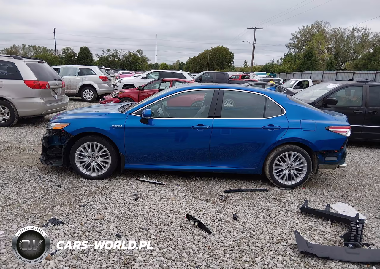 2020 Toyota Camry Xle Hybrid VIN:4T1F31AKXLU018358 - 15