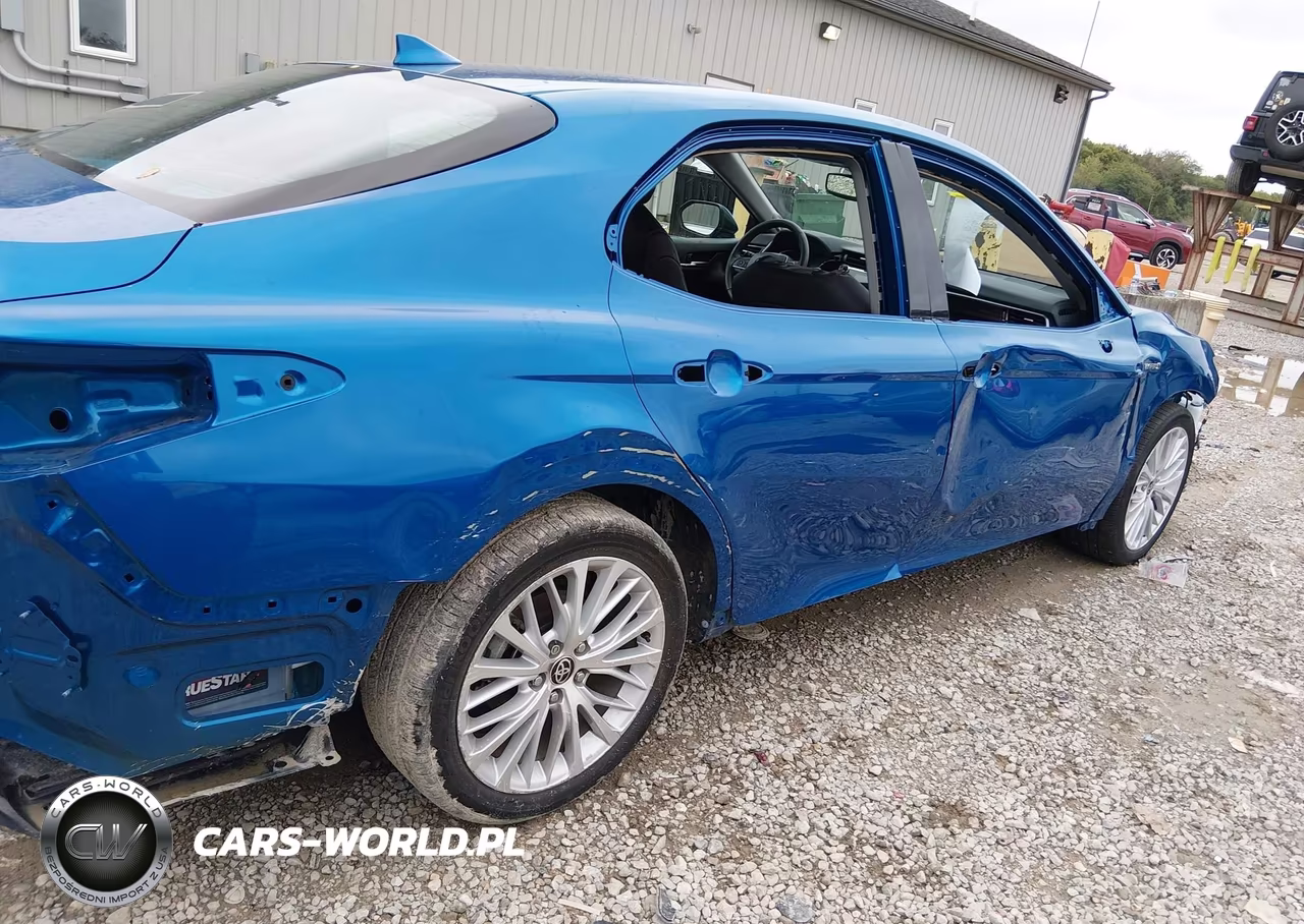 2020 Toyota Camry Xle Hybrid VIN:4T1F31AKXLU018358 - 19