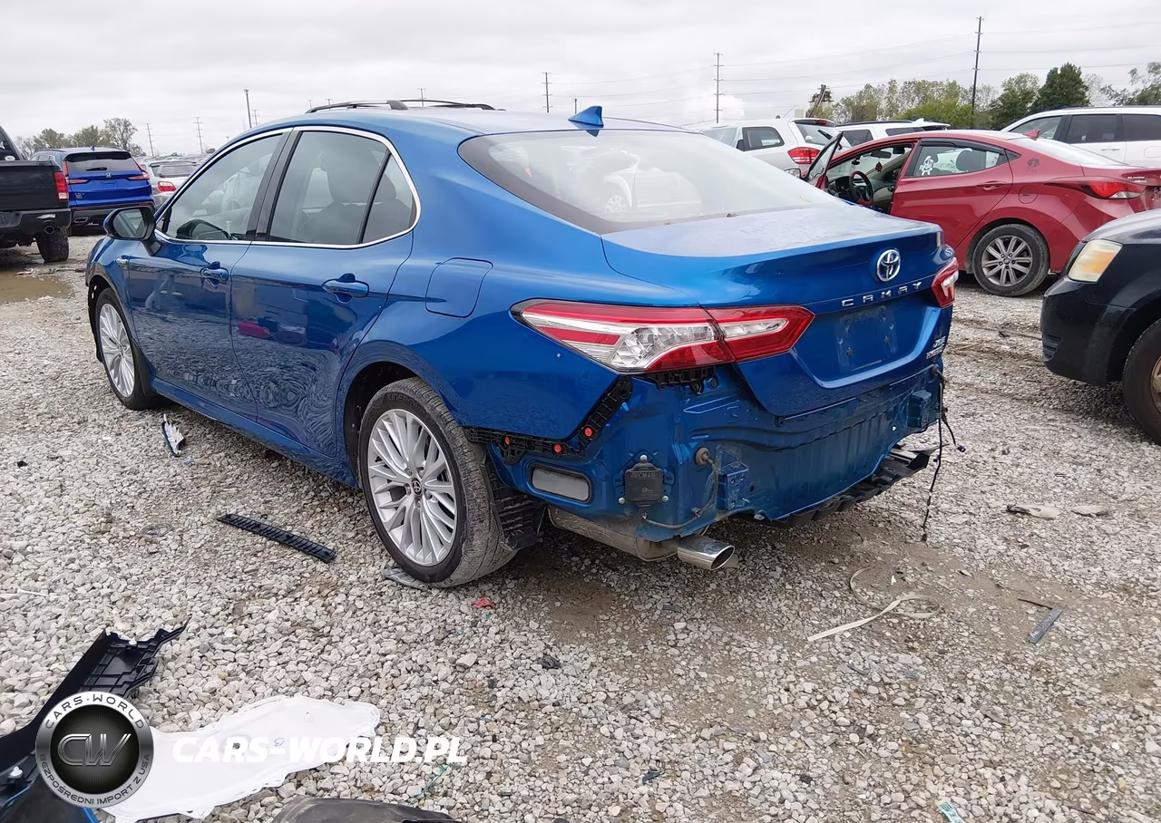 2020 Toyota Camry Xle Hybrid VIN:4T1F31AKXLU018358 - 3