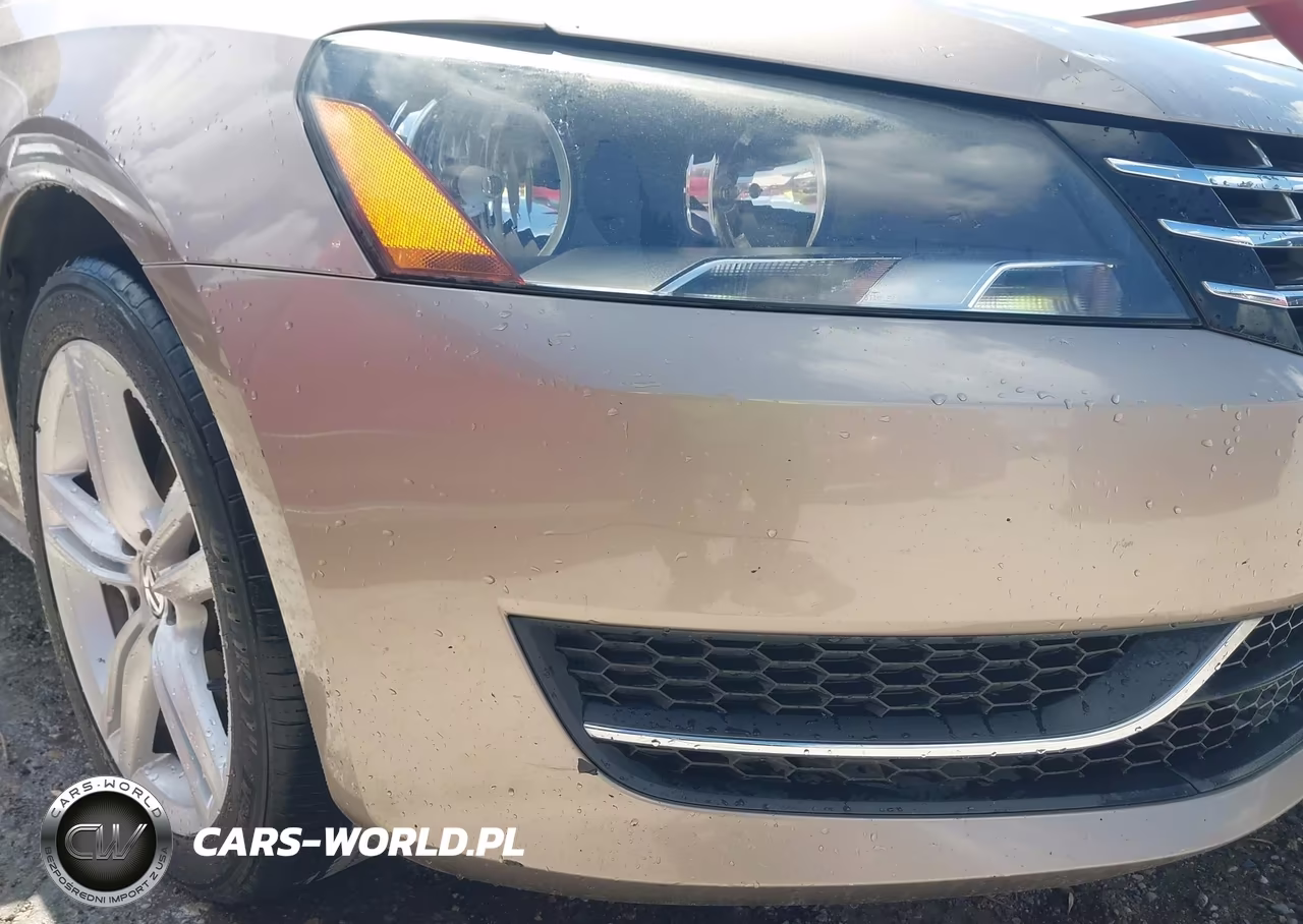 2015 Volkswagen Passat 2.0L Tdi Se VIN:1VWBV7A33FC052867 - 6