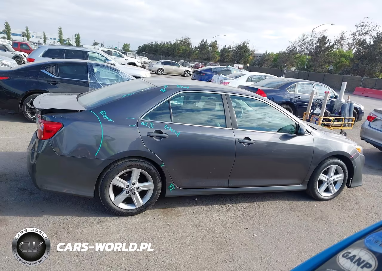 2013 Toyota Camry Se VIN:4T1BF1FK5DU273967 - 14