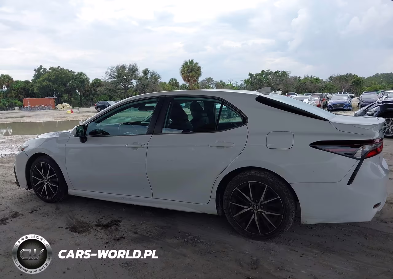 2022 Toyota Camry Se Awd VIN:4T1G11BK2NU049082 - 14