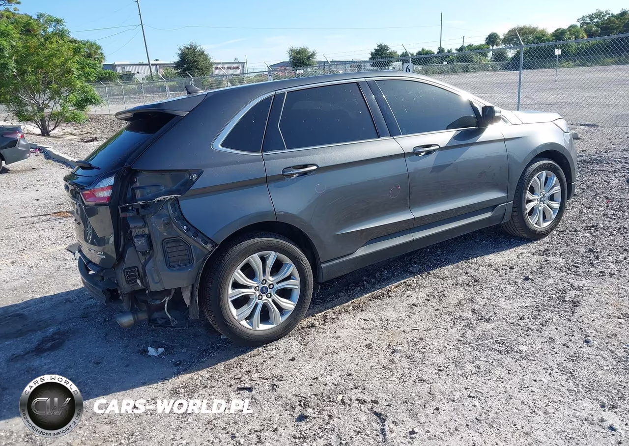 2020 Ford Edge Titanium VIN:2FMPK3K90LBB21258 - 4