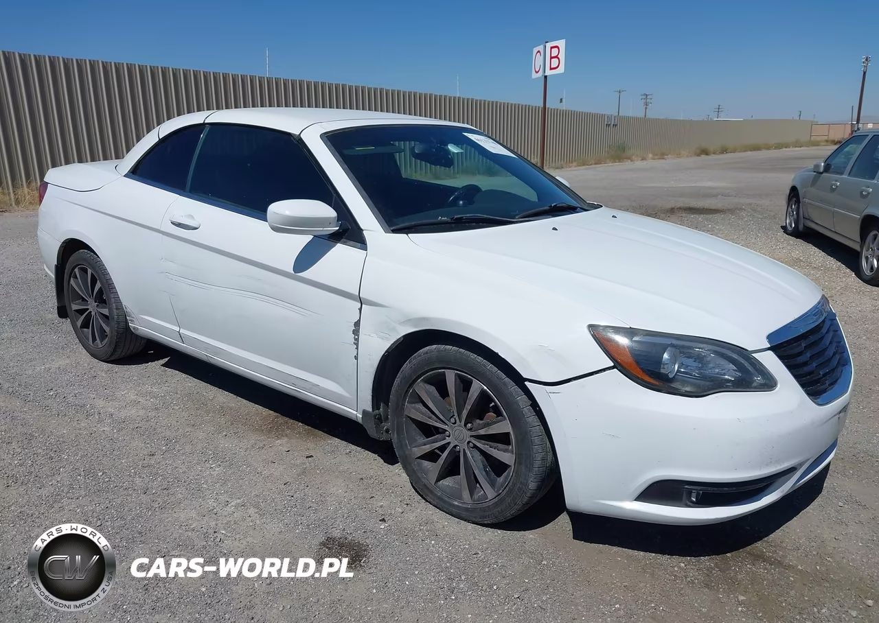 2013 Chrysler 200 S VIN:1C3BCBGG7DN738440 - 1