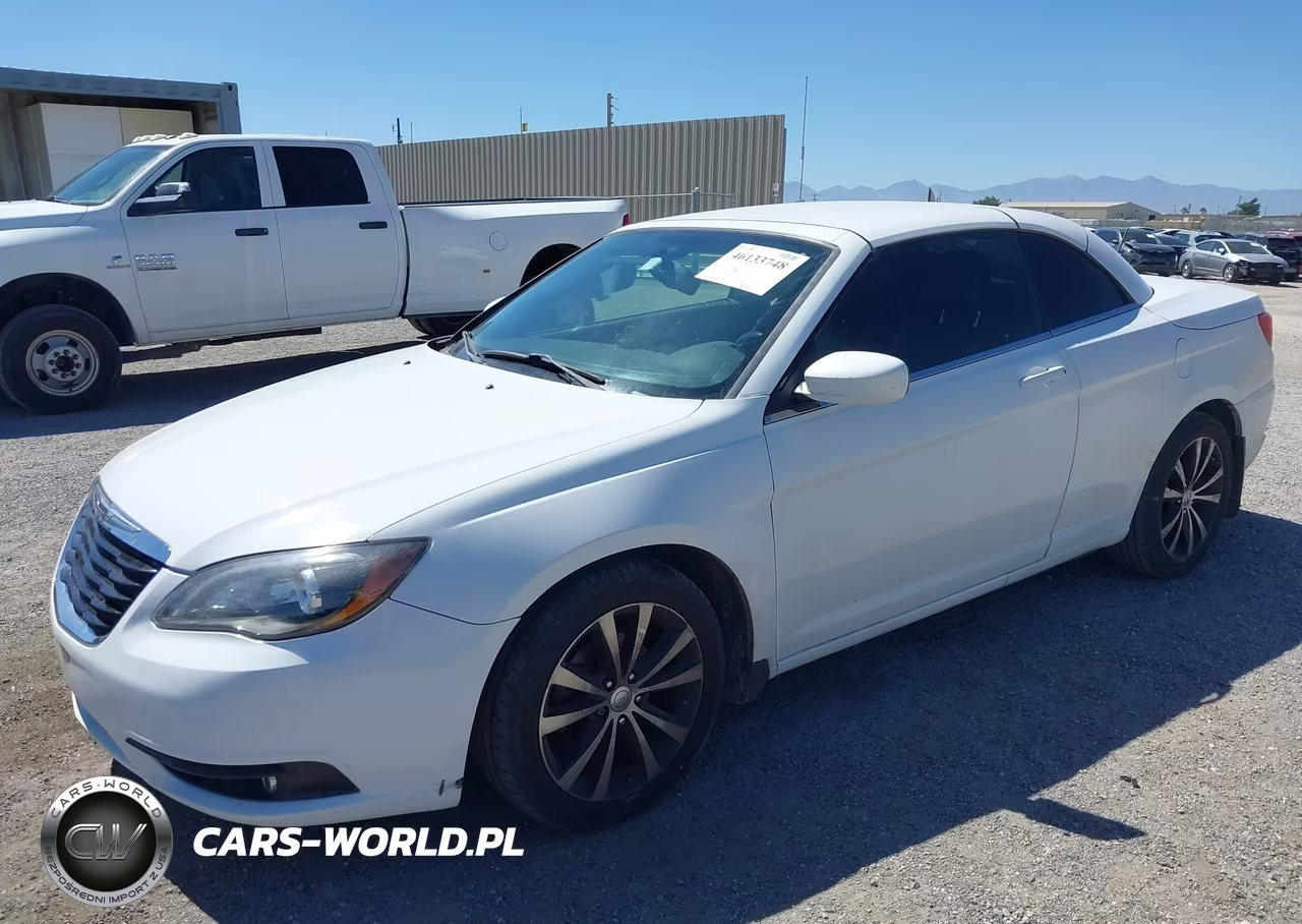 2013 Chrysler 200 S VIN:1C3BCBGG7DN738440 - 2