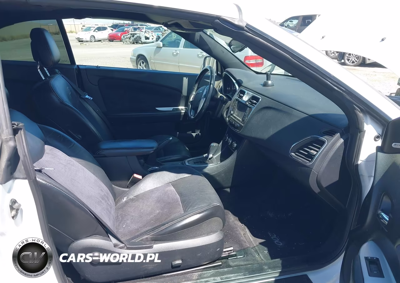 2013 Chrysler 200 S VIN:1C3BCBGG7DN738440 - 5