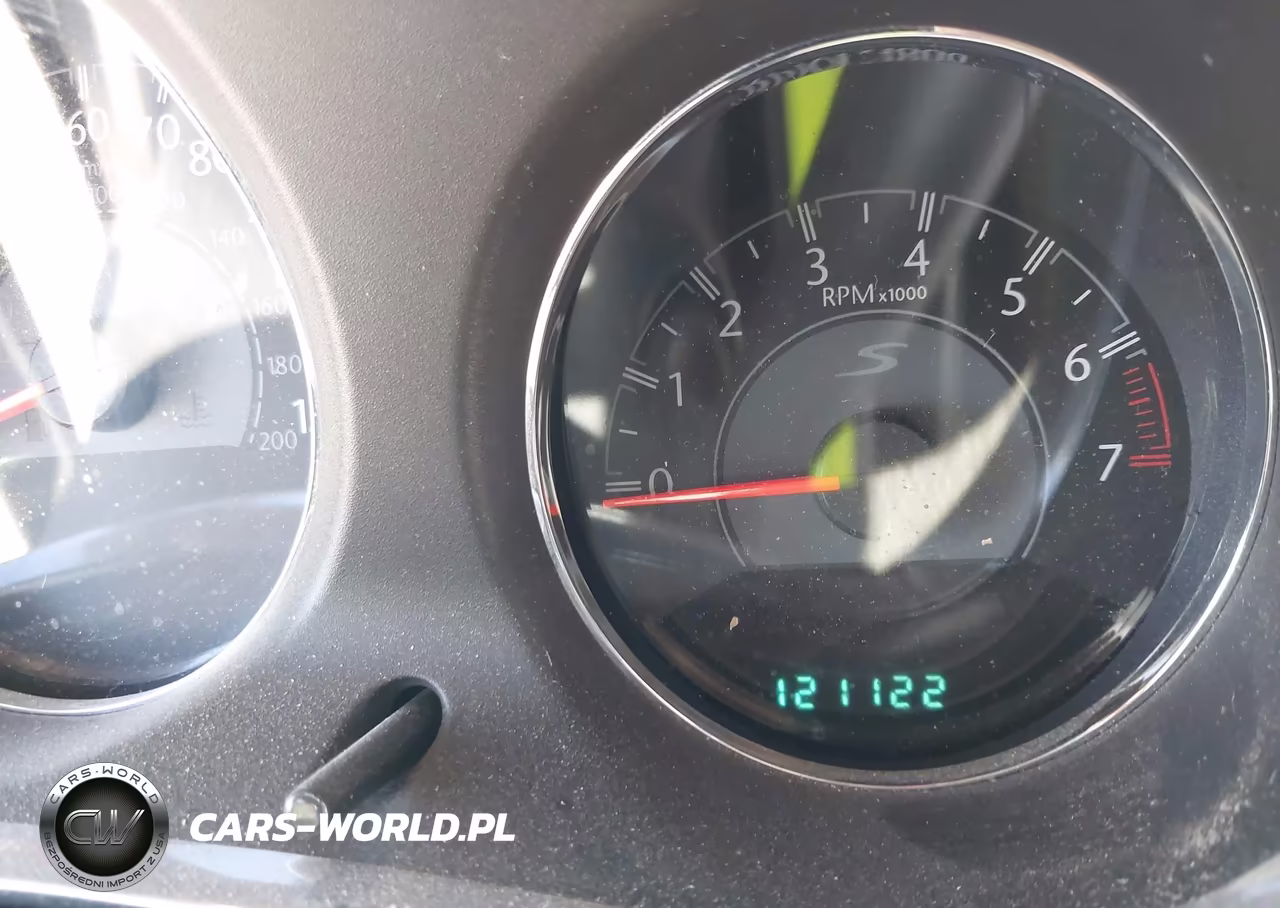 2013 Chrysler 200 S VIN:1C3BCBGG7DN738440 - 7