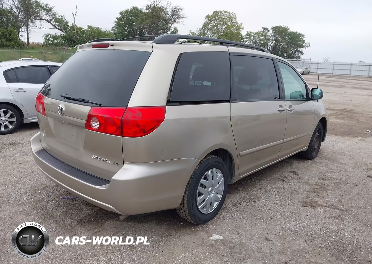 2009 Toyota Sienna Le VIN:5TDZK23C19S279293 - 4