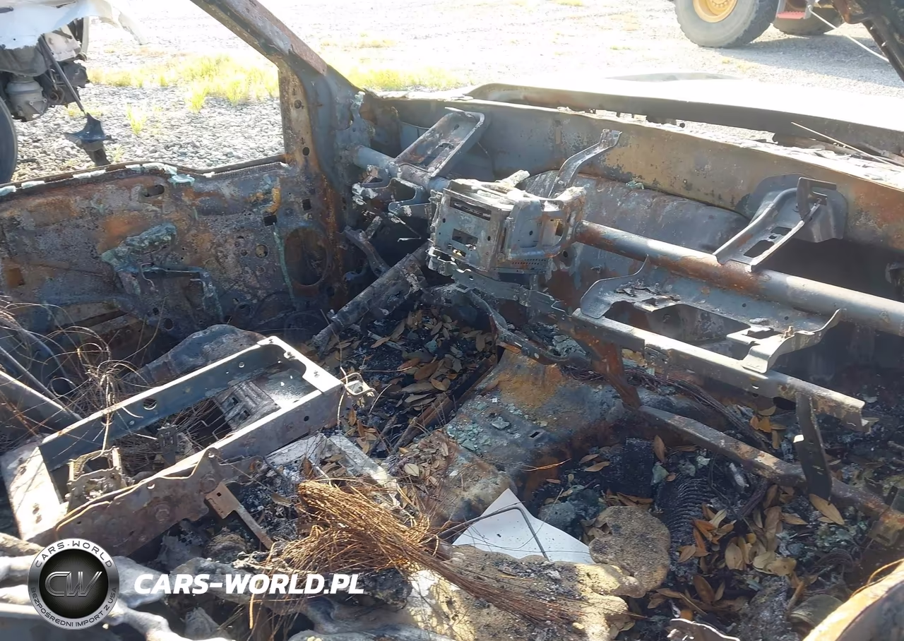 2012 Ford F-350 Chassis Xl VIN:1FD8W3HT3CEA89390 - 5