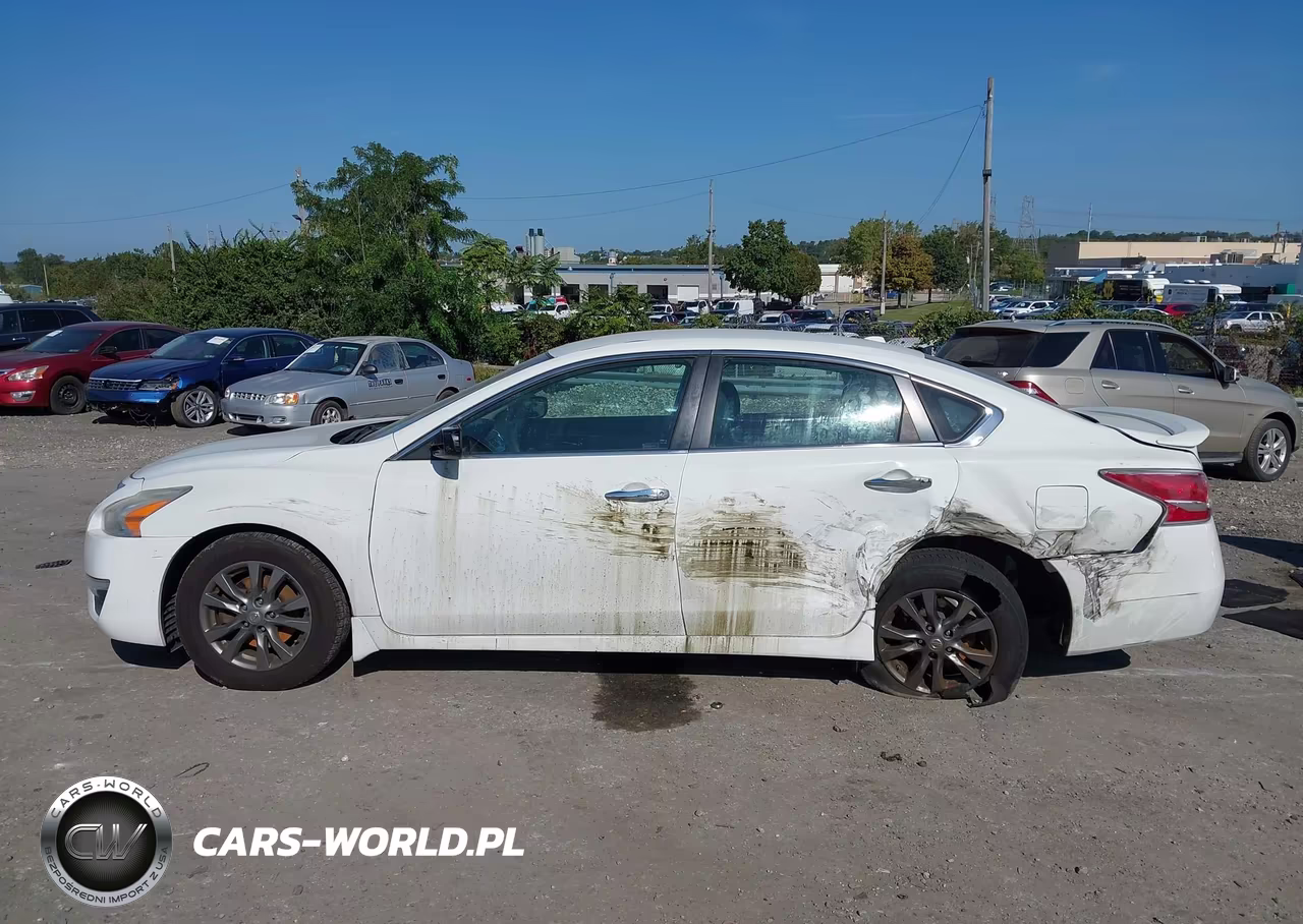 2015 Nissan Altima 2.5 S VIN:1N4AL3AP1FC249669 - 14