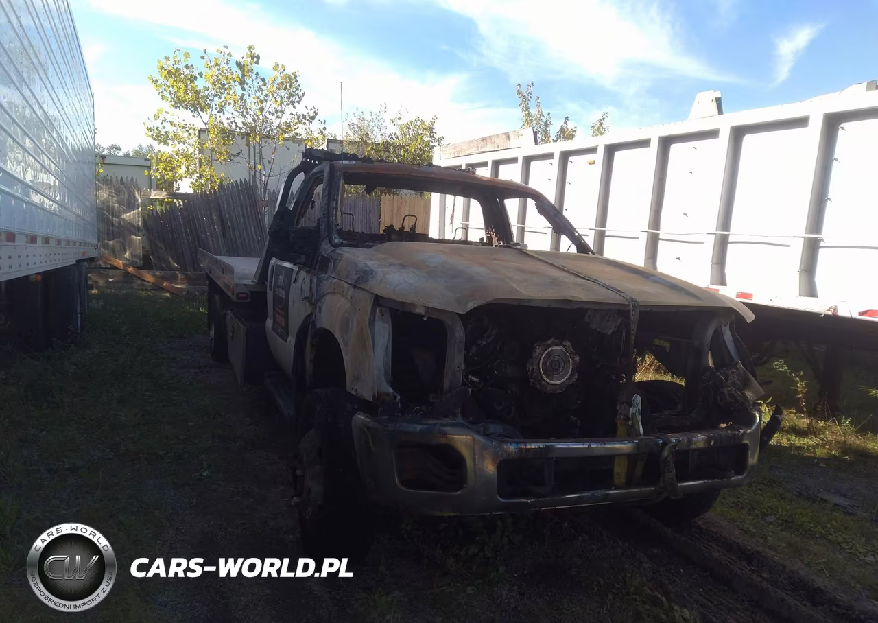 2011 Ford F-550 Chassis Xlt VIN:1FDUF5GY2BEA12399 - 2