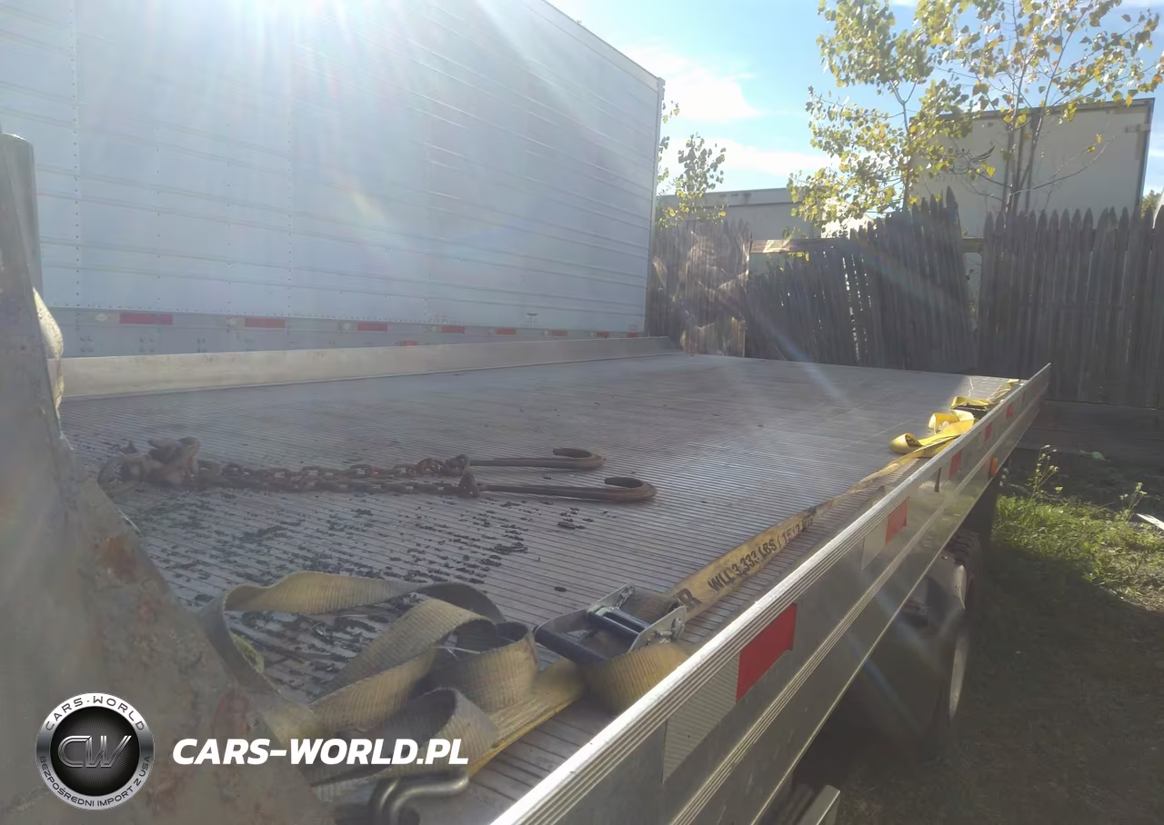 2011 Ford F-550 Chassis Xlt VIN:1FDUF5GY2BEA12399 - 7