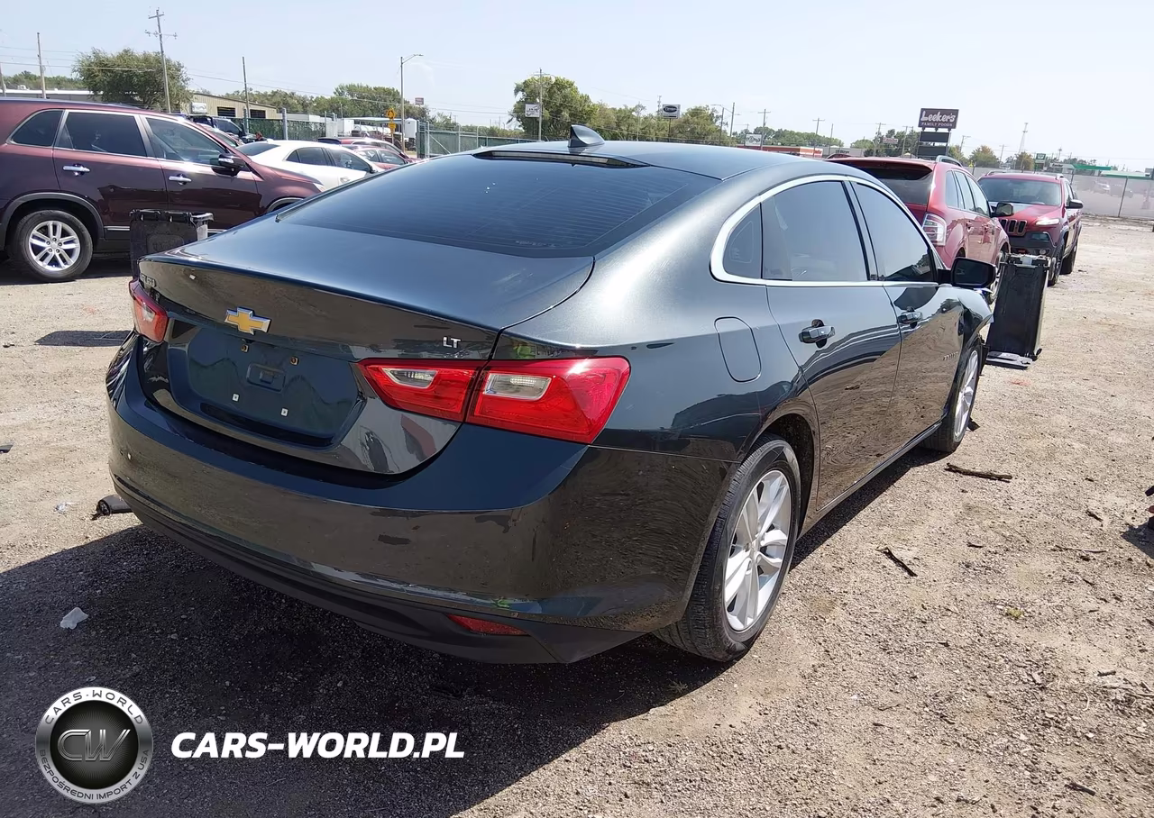 2017 Chevrolet Malibu 1Lt VIN:1G1ZE5ST3HF109132 - 4
