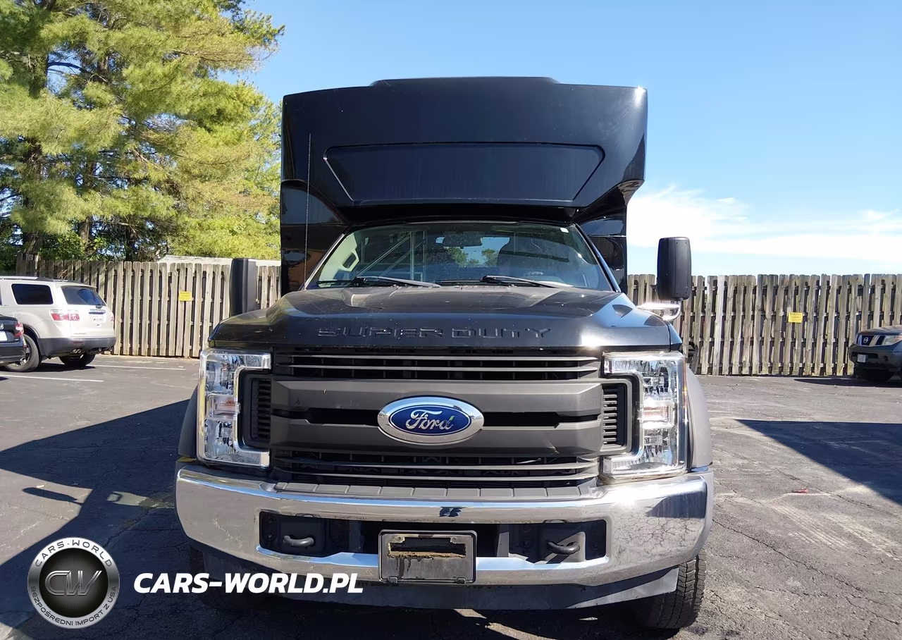 2017 Ford F-550 Chassis Xl VIN:1FDAF5GT5HEE66260 - 14