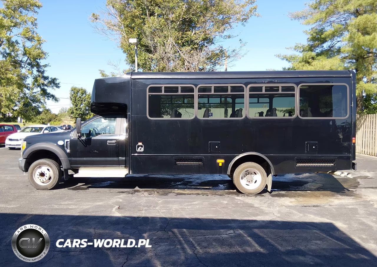 2017 Ford F-550 Chassis Xl VIN:1FDAF5GT5HEE66260 - 16