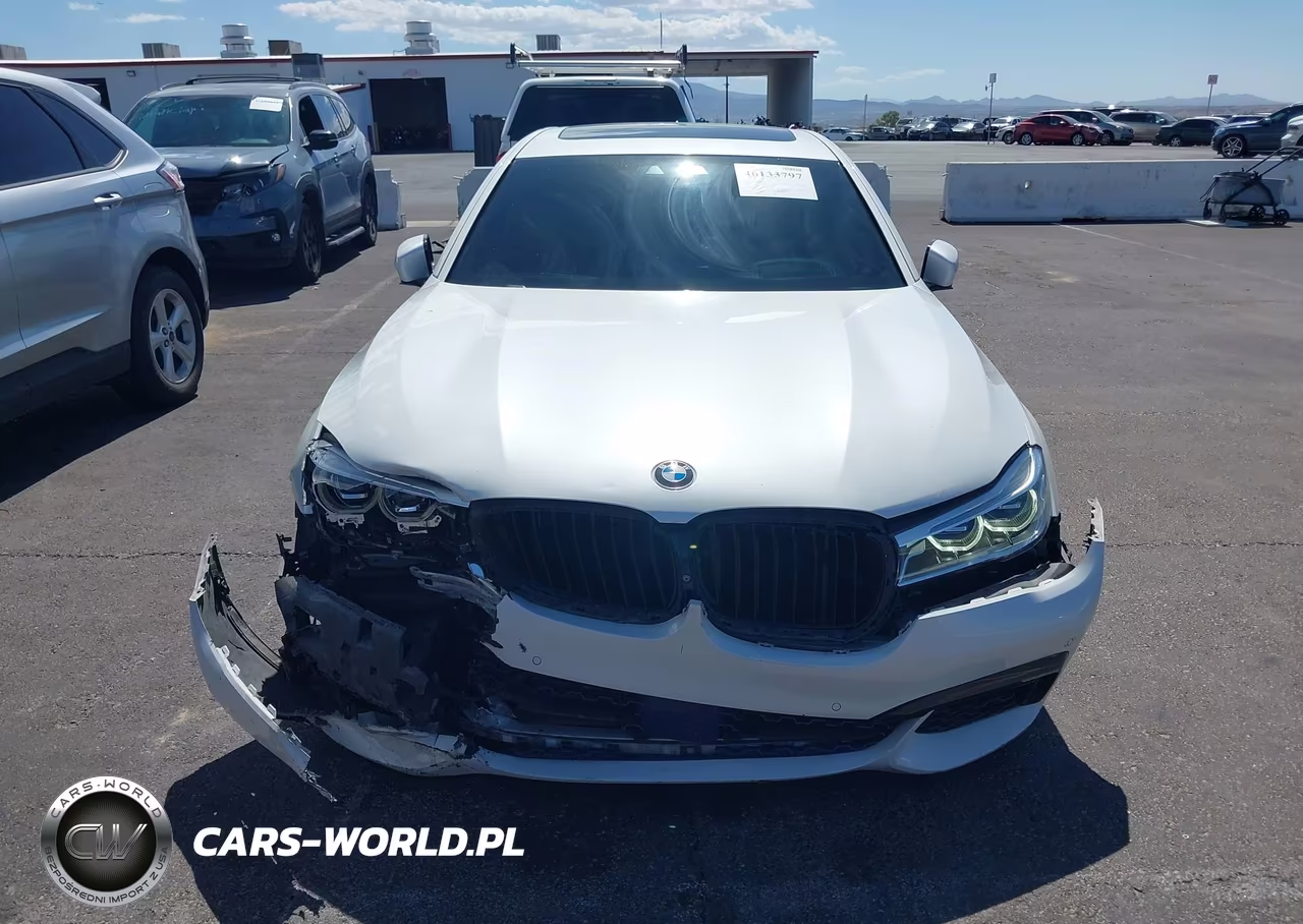 2017 BMW 750 I VIN:WBA7F0C3XHGM21856 - 12