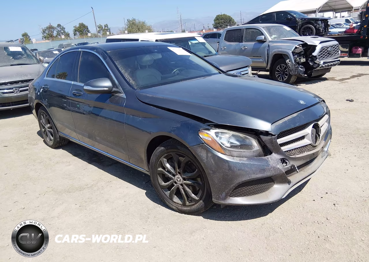 2015 Mercedes-Benz C 300 4Matic