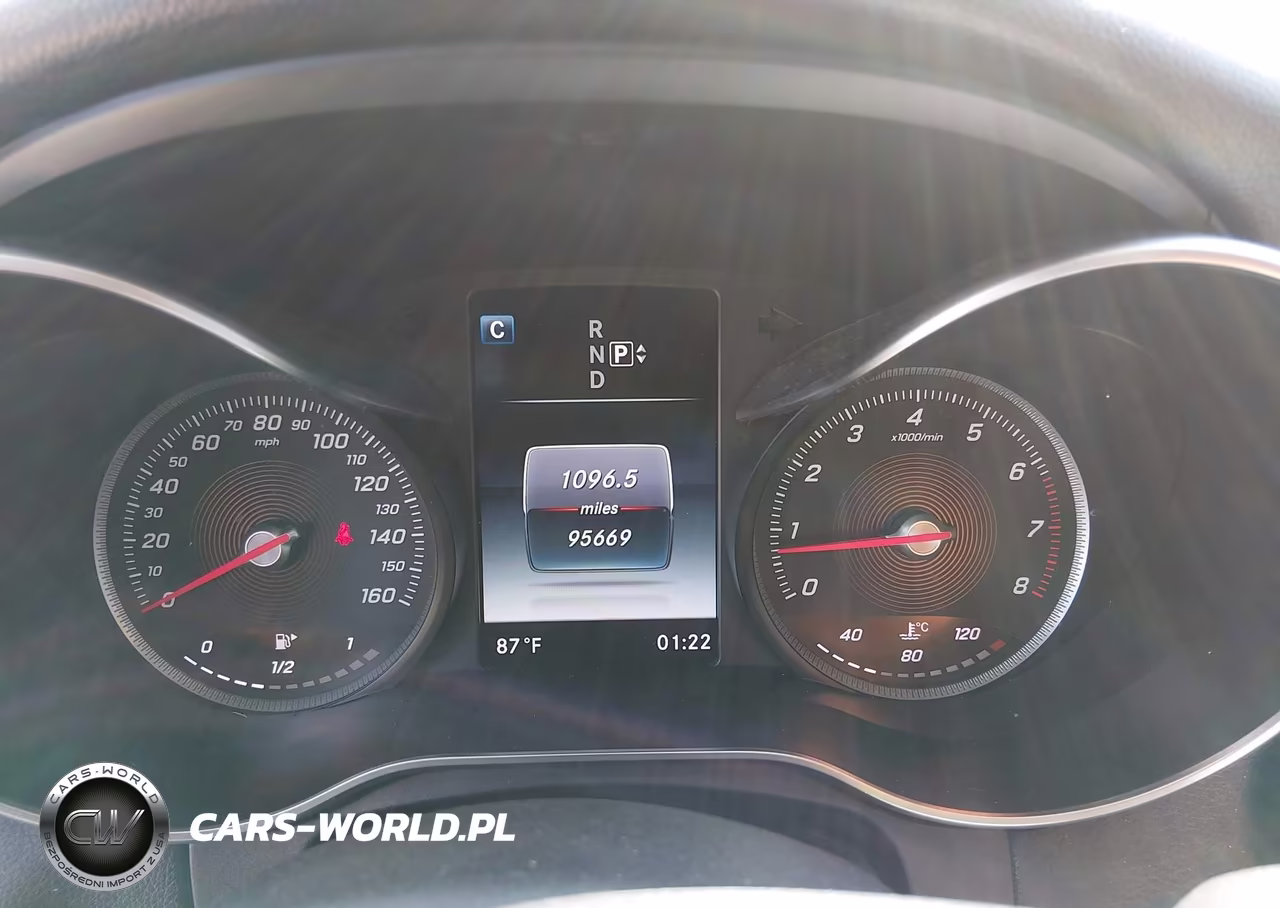 2015 Mercedes-Benz C 300 4Matic VIN:55SWF4KBXFU013362 - 7