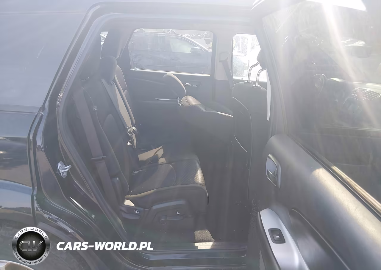 2019 Dodge Journey Se VIN:3C4PDCBG6KT794104 - 8