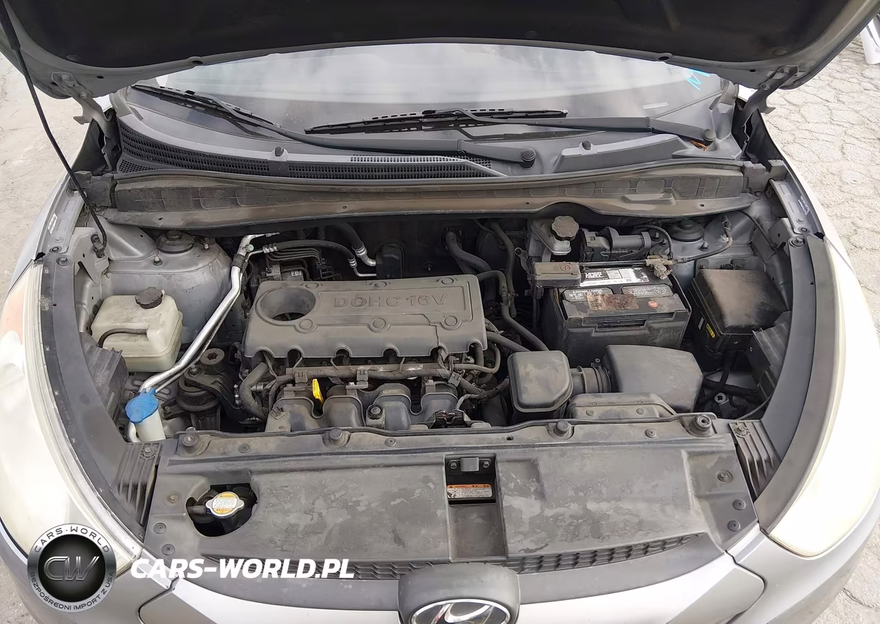 2010 Hyundai Tucson Gls VIN:KM8JU3ACXAU110157 - 10