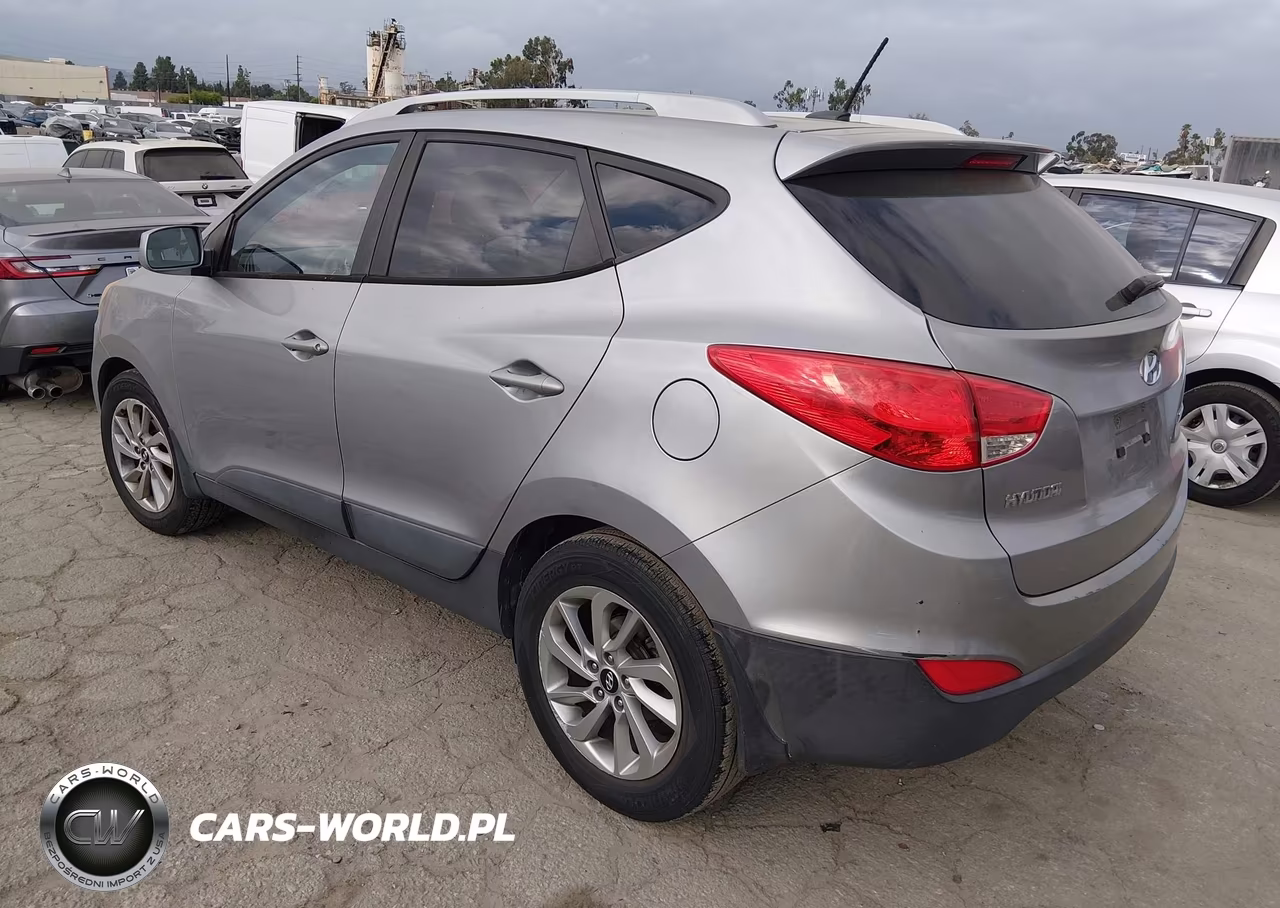 2010 Hyundai Tucson Gls VIN:KM8JU3ACXAU110157 - 3