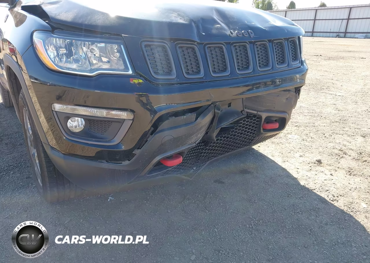 2018 Jeep Compass Trailhawk 4X4 VIN:3C4NJDDB8JT128741 - 6