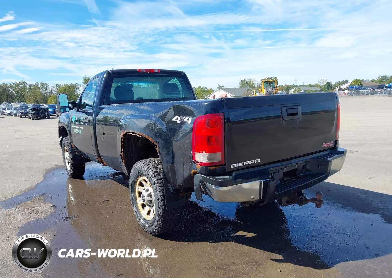 2013 GMC Sierra 3500Hd Work Truck VIN:1GT322CGXDZ200428 - 3
