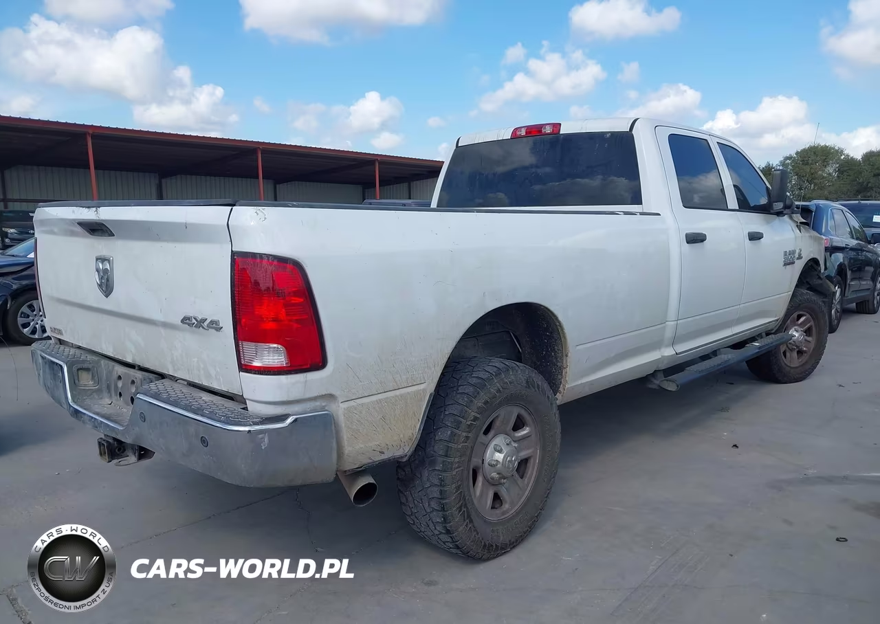 2016 Ram 2500 Tradesman VIN:3C6UR5HL5GG102197 - 4